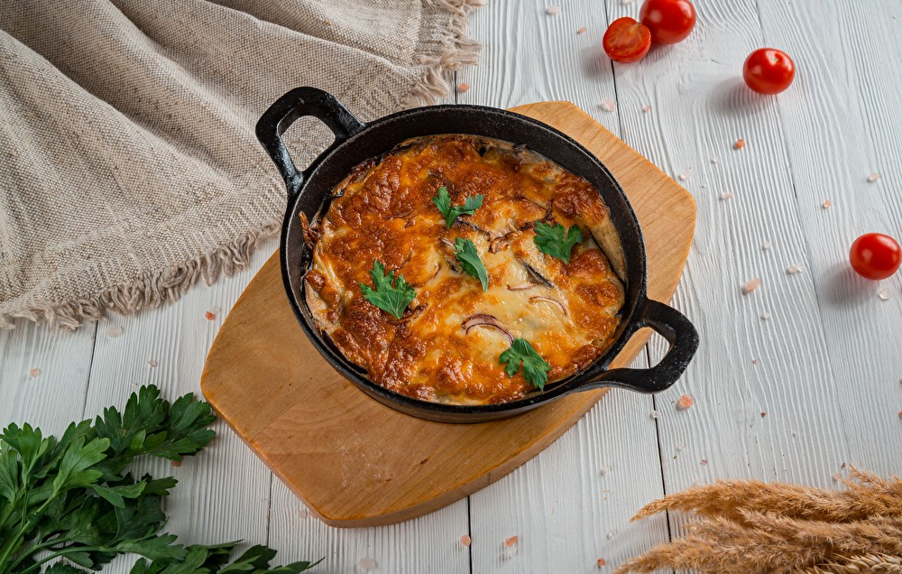 Запечённые баклажаны с соусом Бешамель