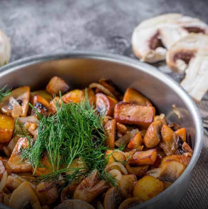 Грибы жареные с картофелем и луком
