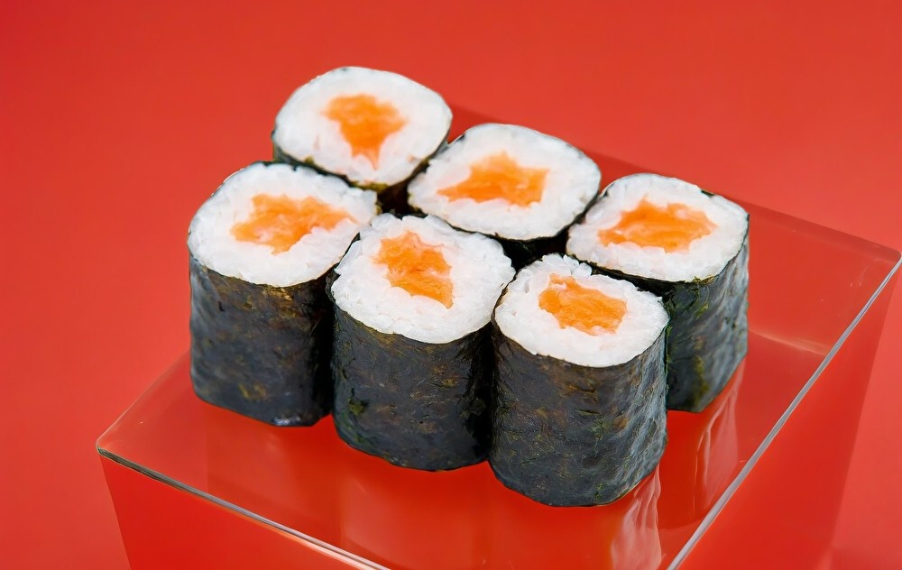 Ролл маки сяке