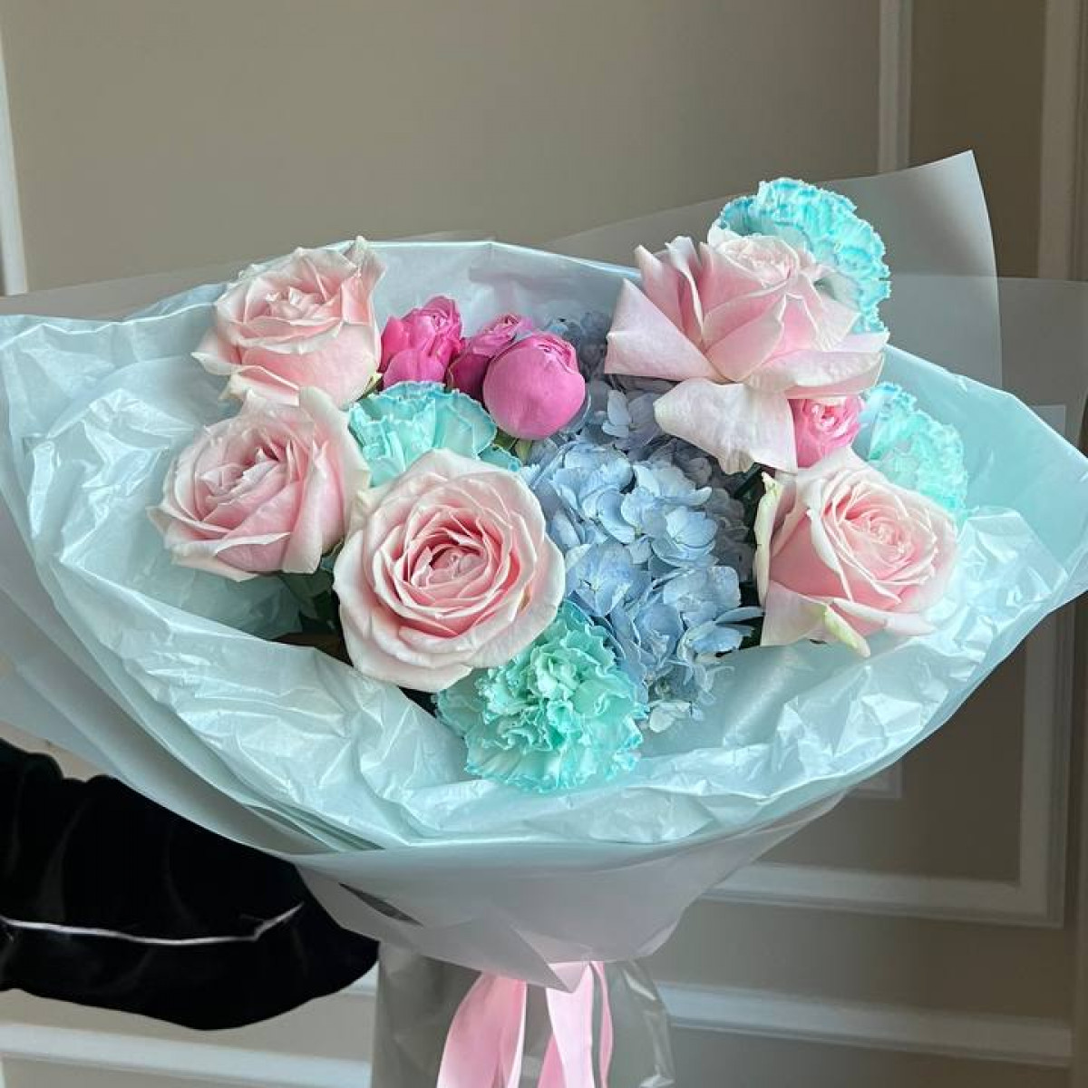 Авторский букет (предзаказ) 390