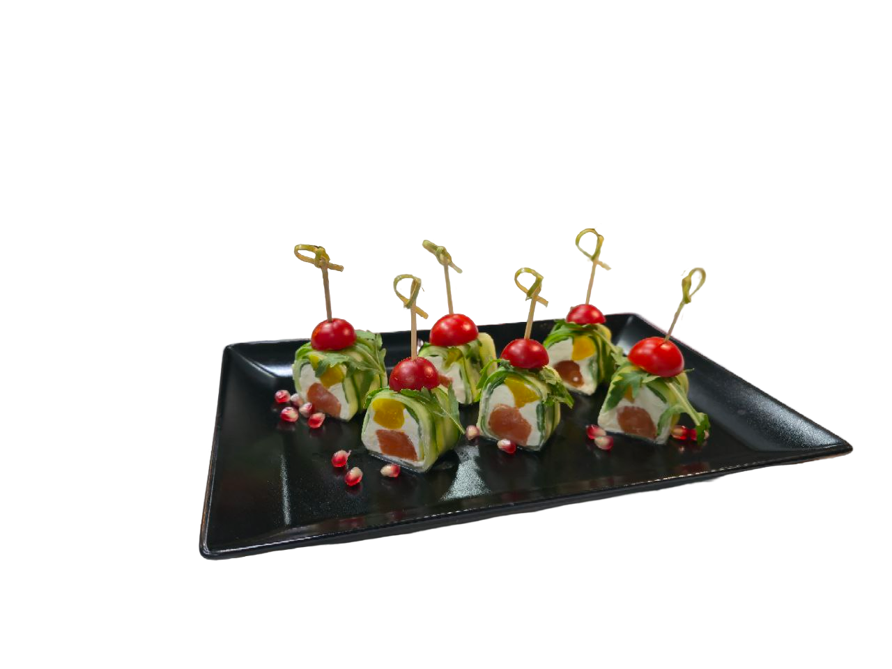 Рулетики с сёмгой и манго