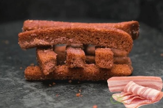 Чесночные гренки с беконом