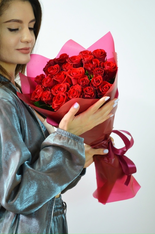 Букет 25 Красных Роз