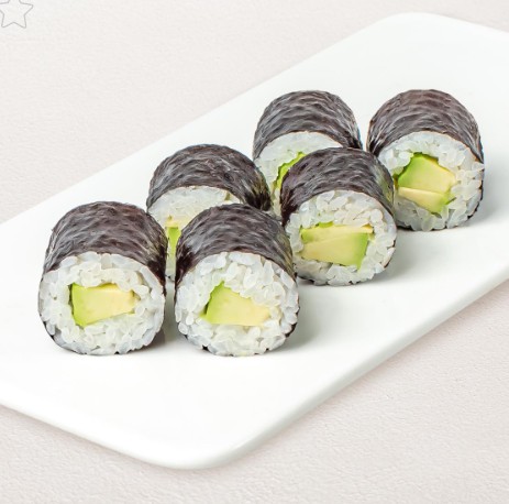 Ролл с авокадо