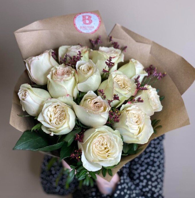 Букет пудровых роз