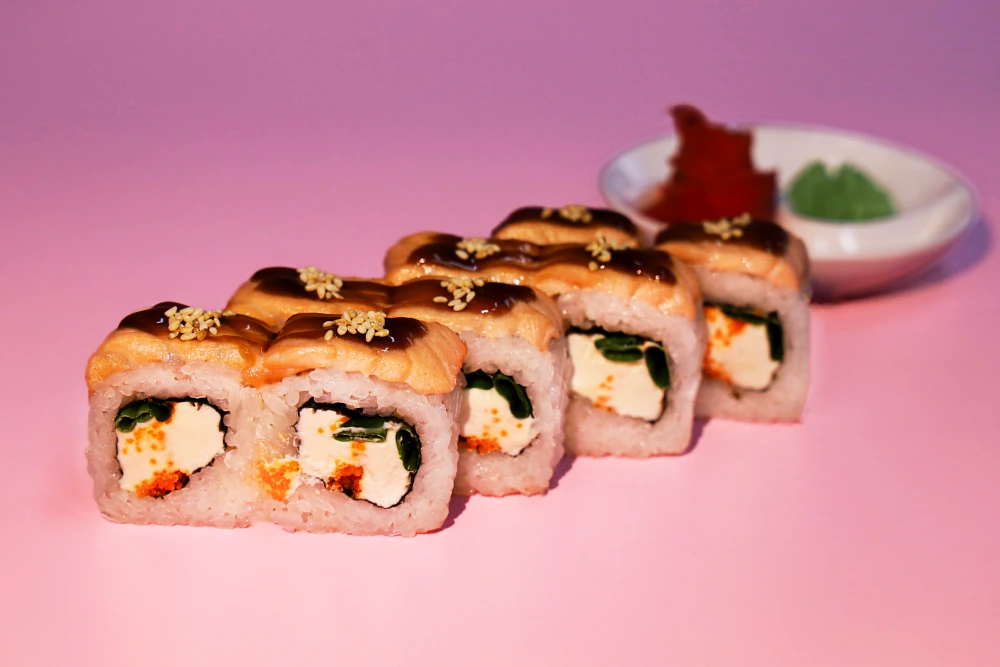 Ролл Киото запеченный