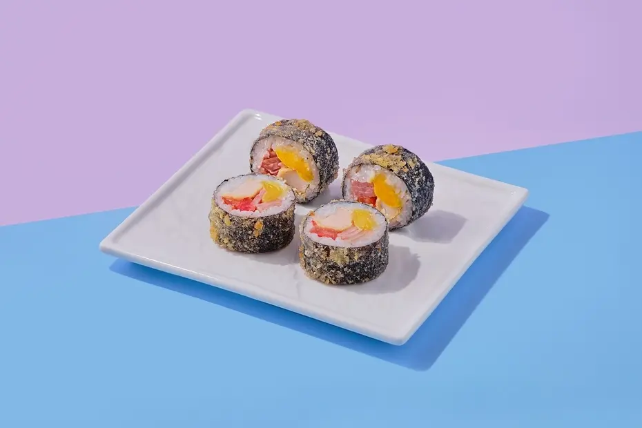 Темпурный ролл с курицей 4 шт
