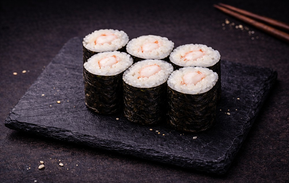 Маки с креветкой
