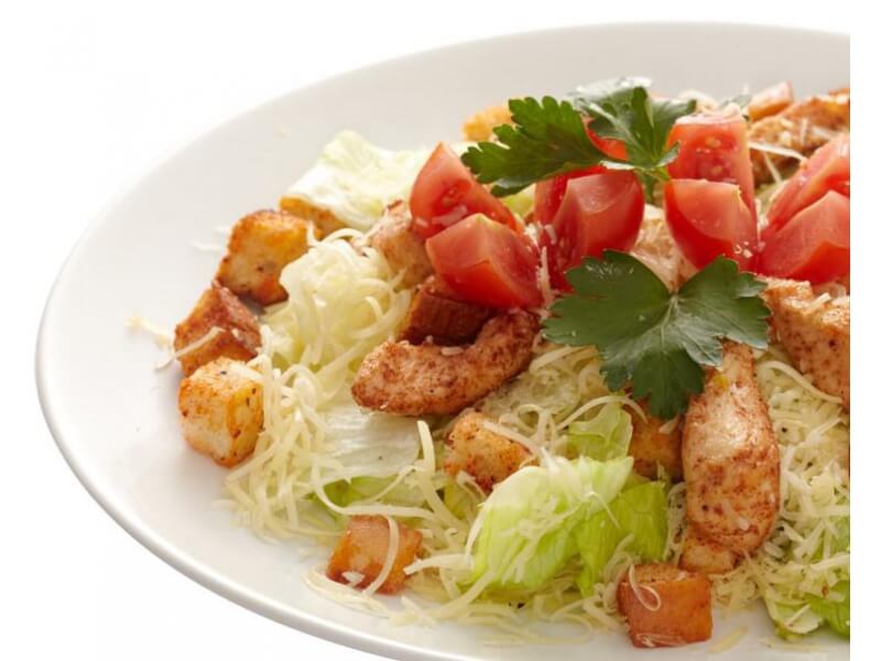 Цезарь с Курицей Салат