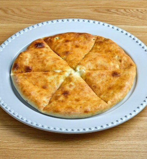 Хачапури с сыром и зеленью