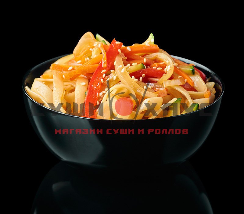 Лапша пшеничная с овощами