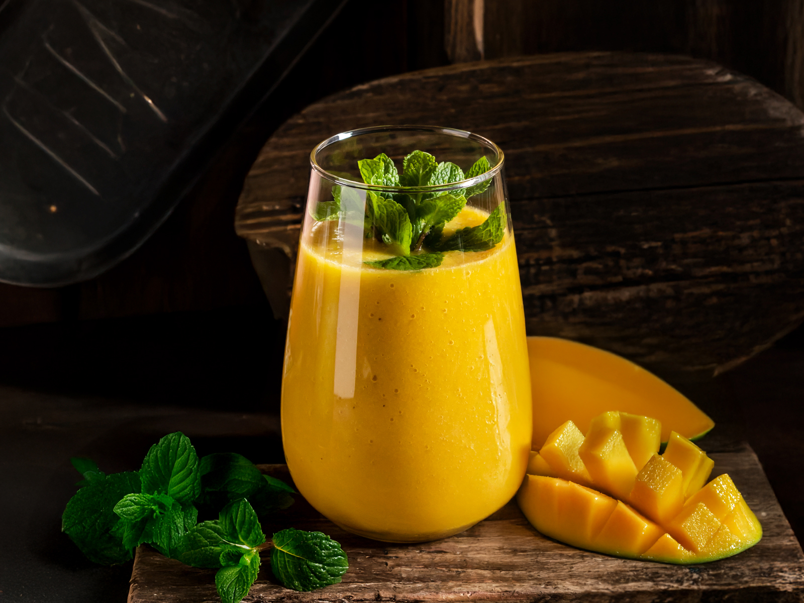 Смузи Манго с мятой