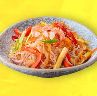 Фунчоза с морепродуктами и овощами