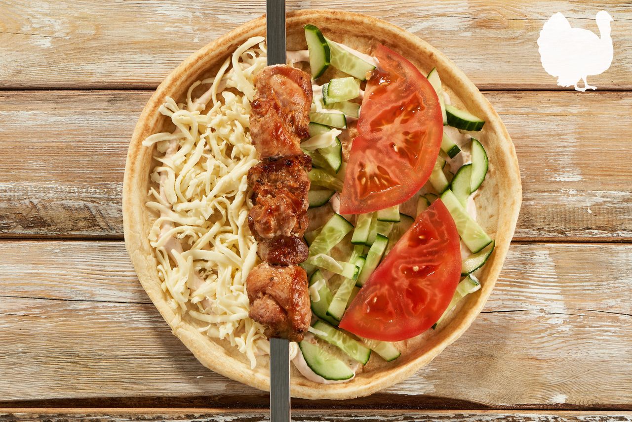 Закрытая пицца (индейка)