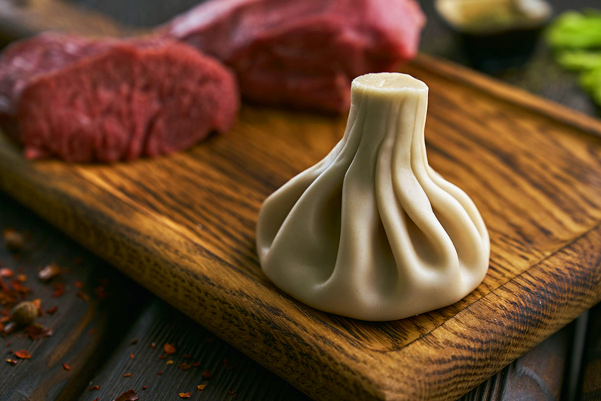 Хинкали с говядиной и свининой