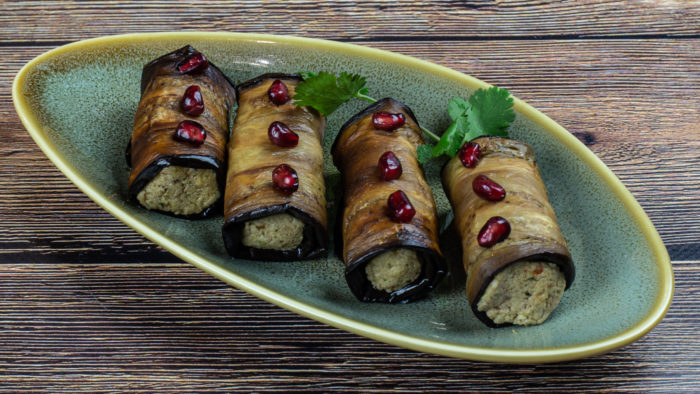 Баклажаны с орехами