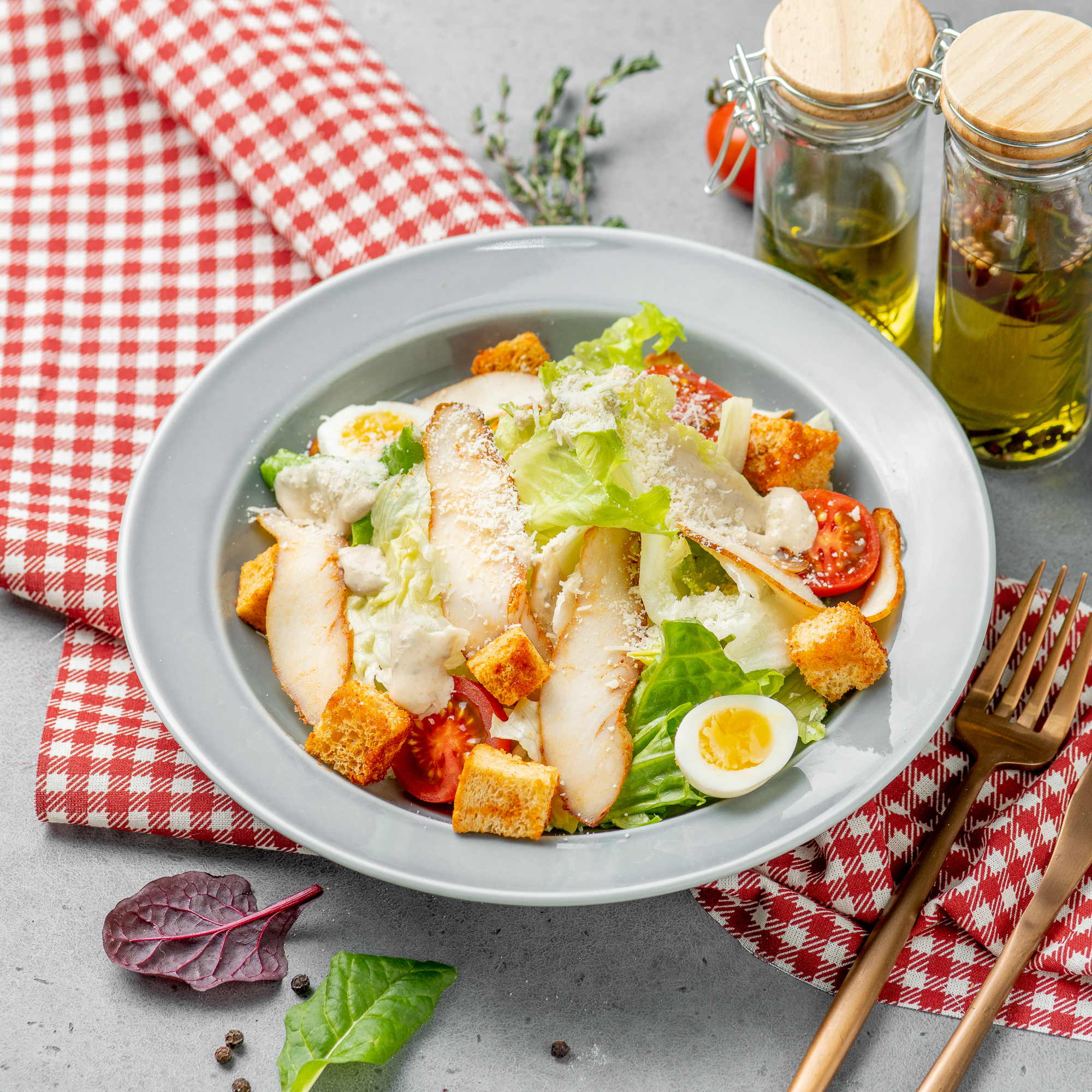Цезарь с курицей