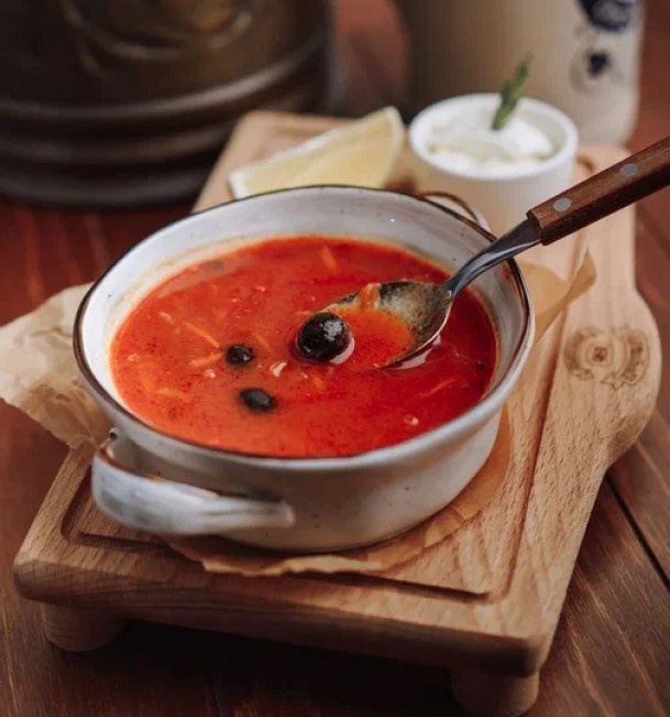 Солянка мясная