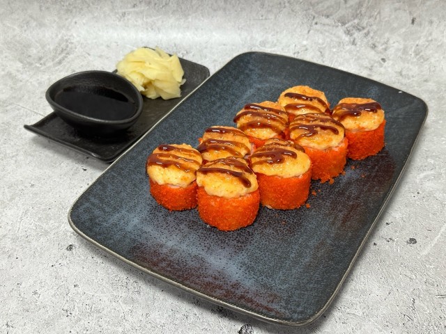 Запеченный ролл с сурими и креветкой