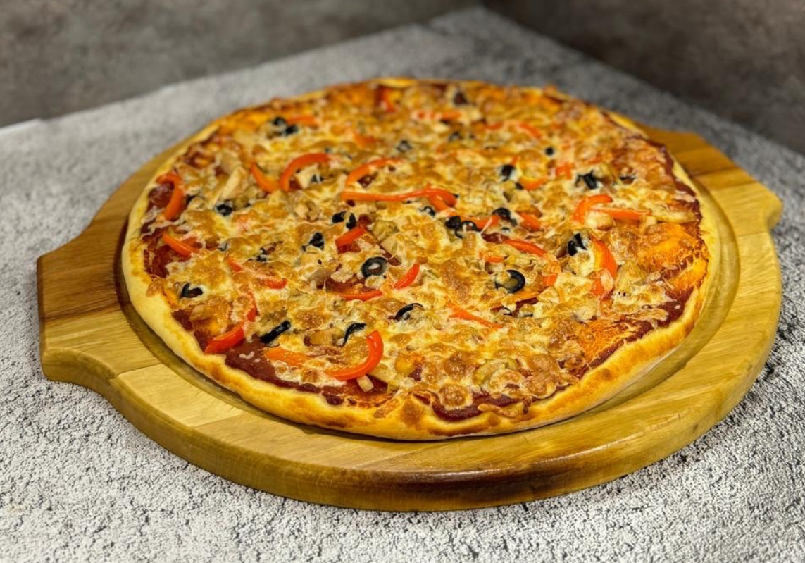 Пицца Курица с овощами