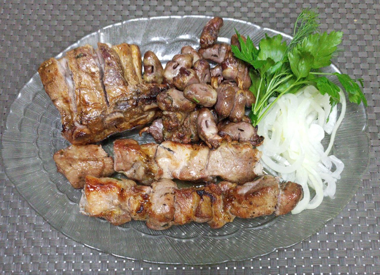 Ассорти мясное