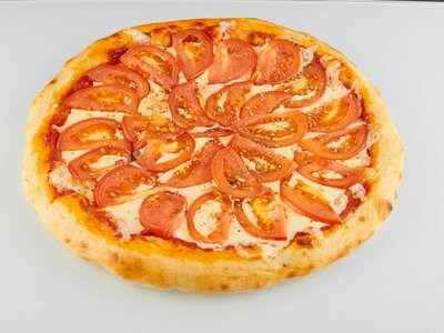 Пицца Маргарита средняя