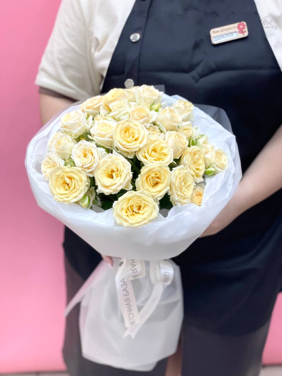 Букет кустовых роз