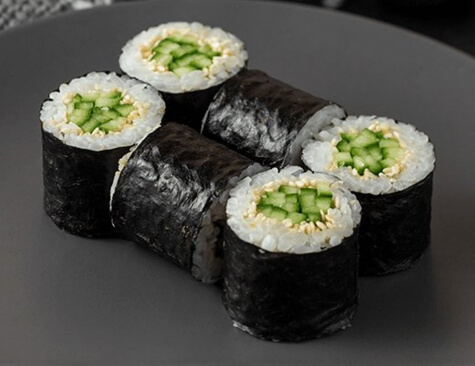 Ролл с огурцом