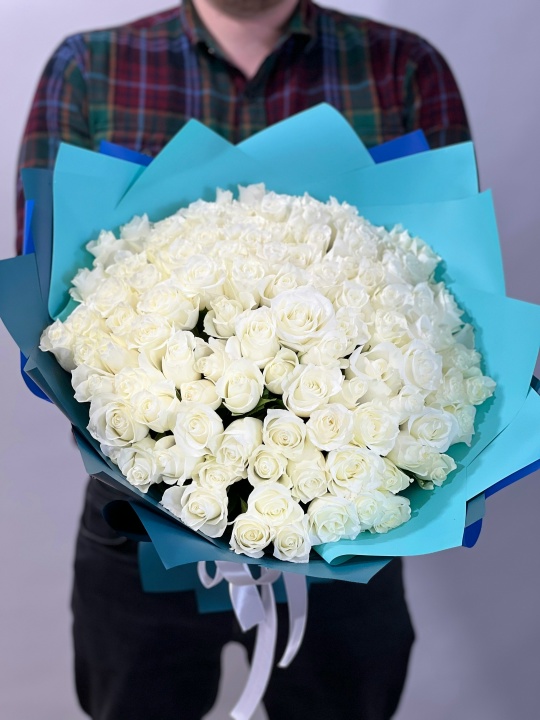 101 Белая Роза в двойной обертке