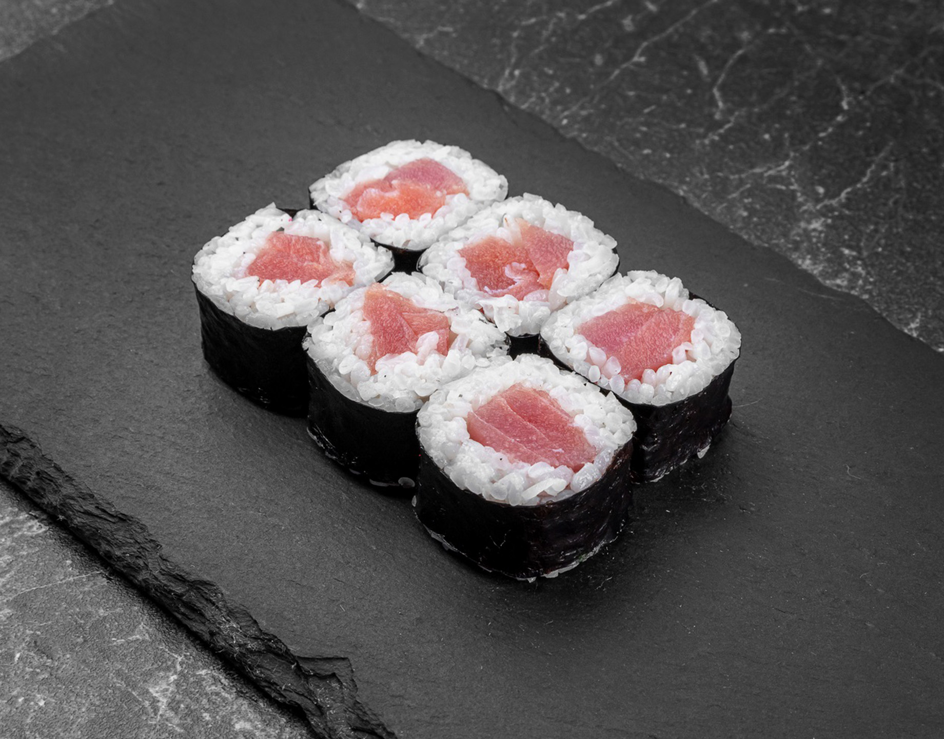 Классический с тунцом