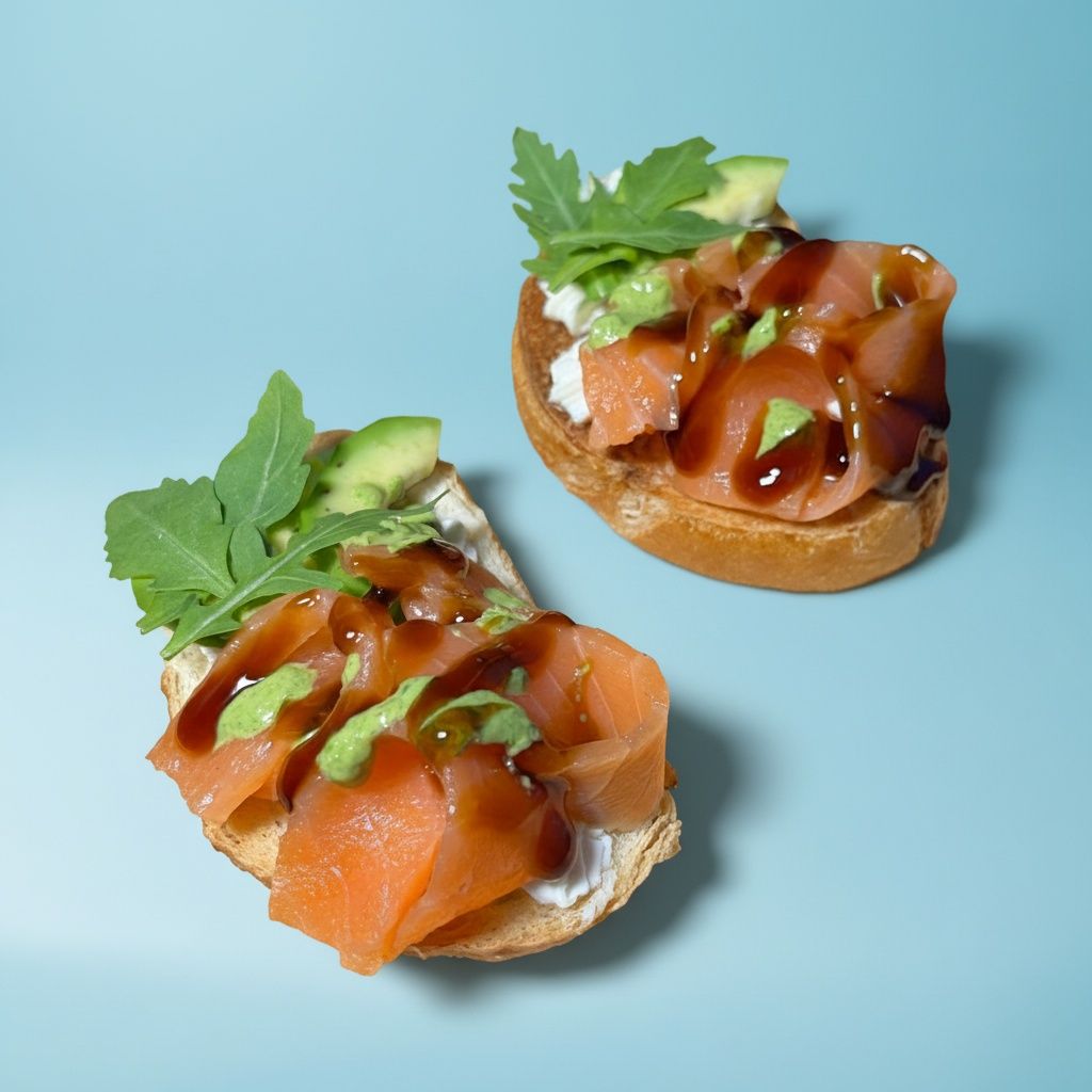 Брускетта с Лососем
