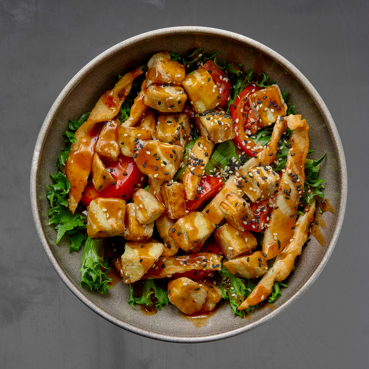 С хрустящим баклажаном и цыпленком