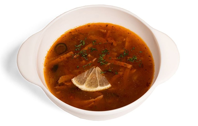 Солянка сборная мясная