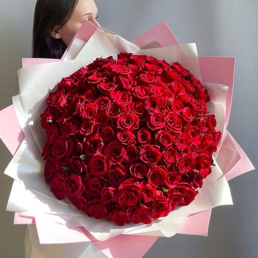 101 Роза пышный букет