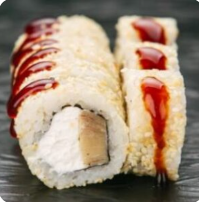 Ролл с японским омлетом томаго и сливочным сыром