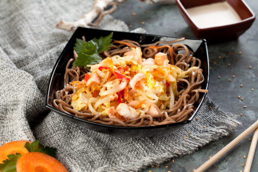 ГРЕЧНЕВАЯ С МОРЕПРОДУКТАМИ + СОУС