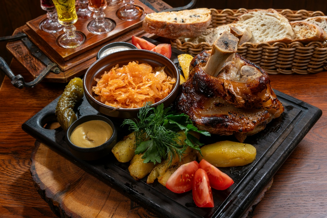 Рулька из коптильни