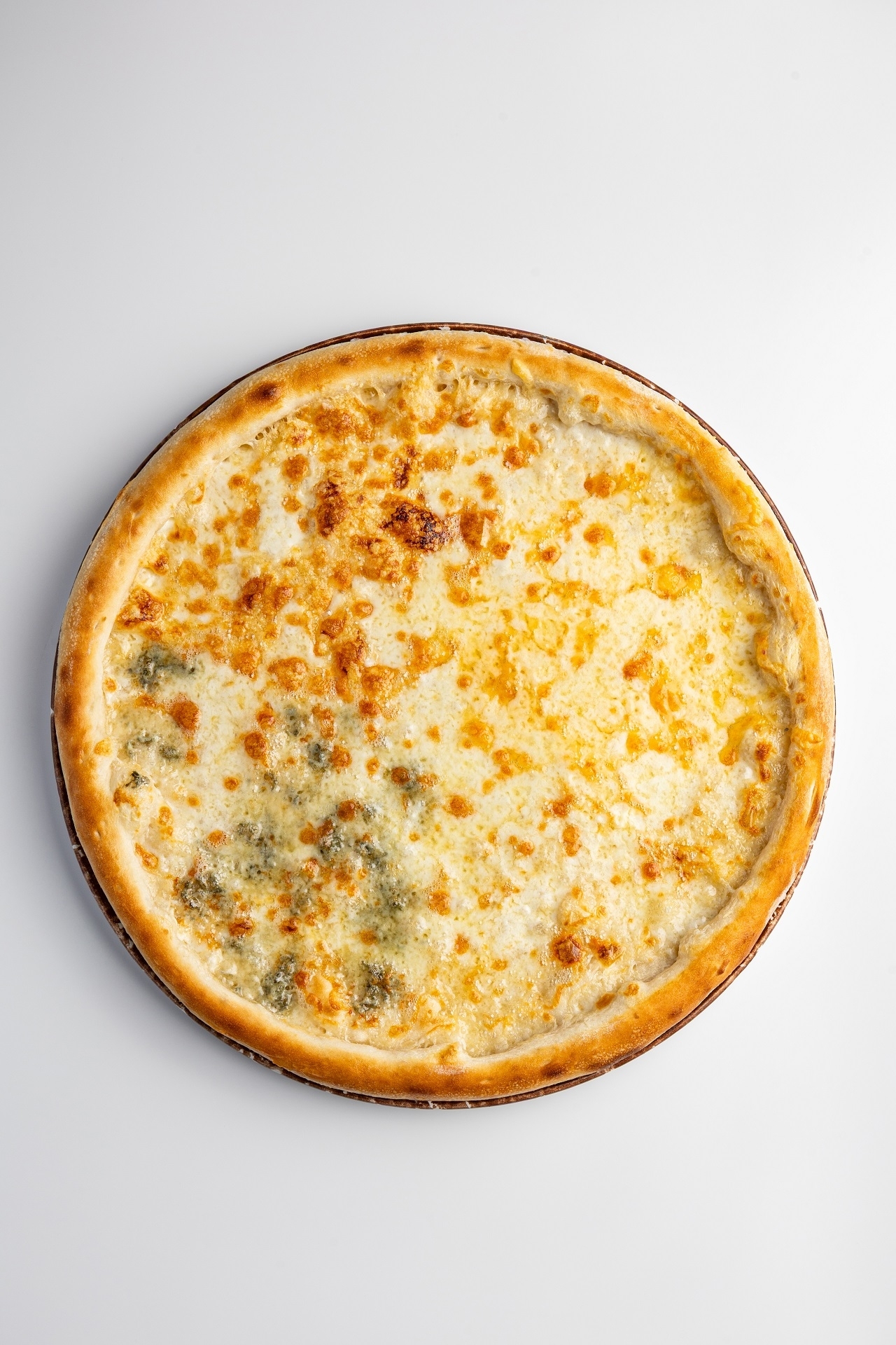 Четыре сыра 25