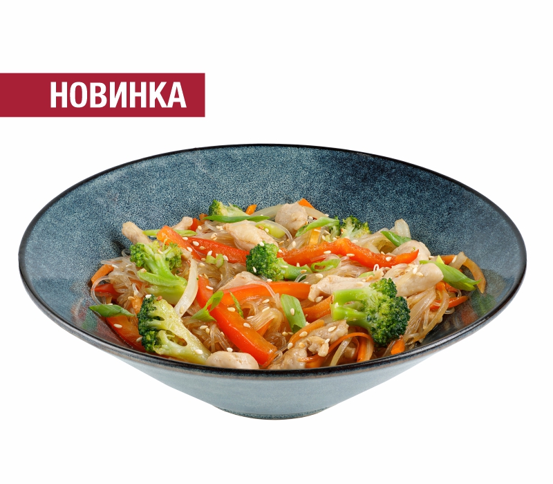 Фунчоза с курицей и соусом Хойсин
