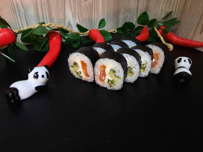 Чиз маки с лососем