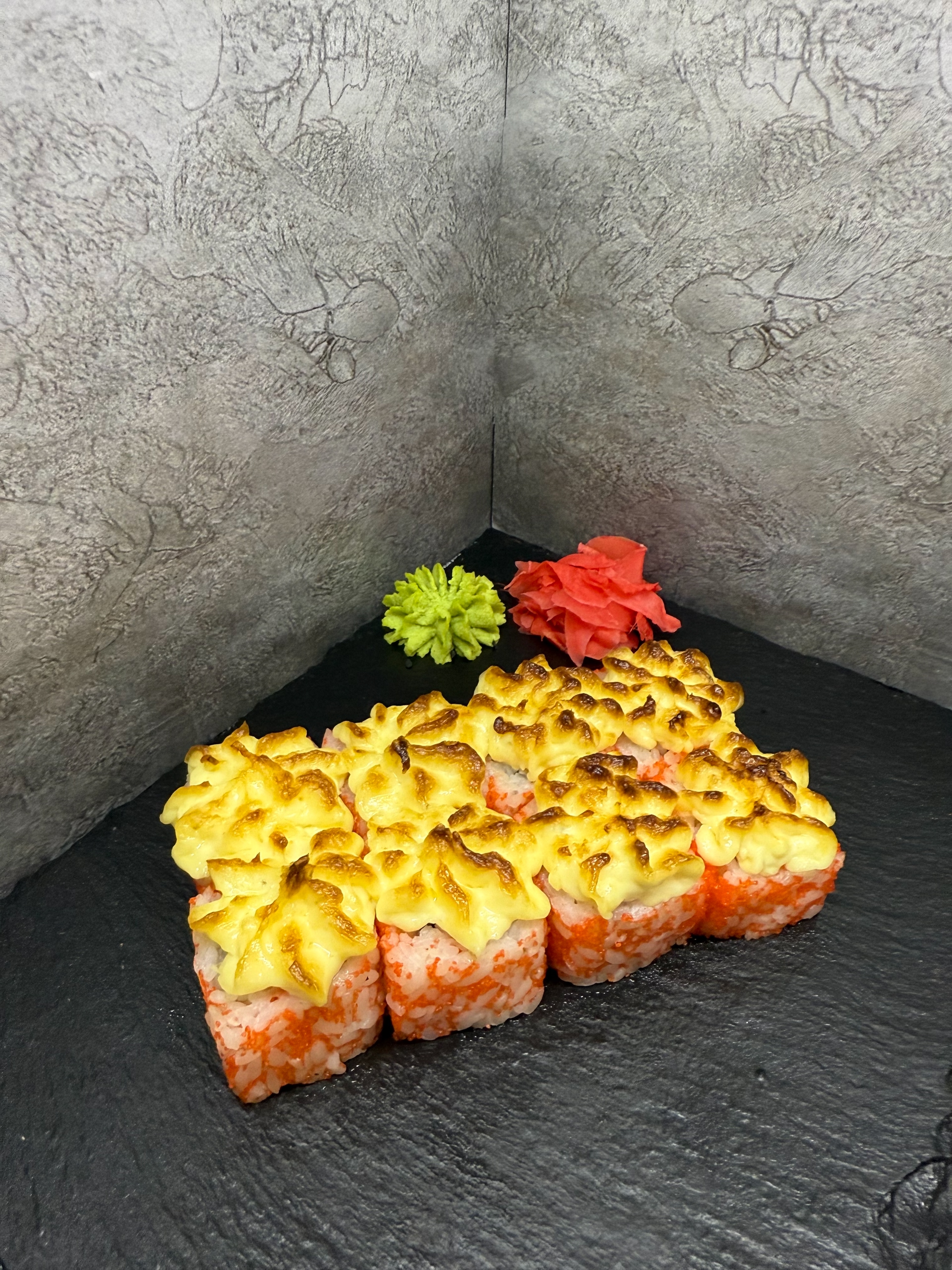 Запечённый сырный с курицей