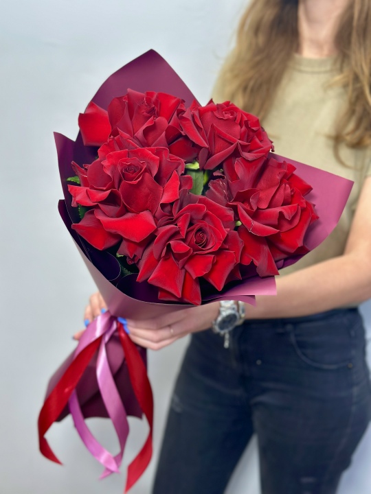 Букет из красных эквадорских роз Софи Лорен