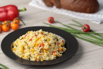 Ароматный рис с черным кунжутом и овощами