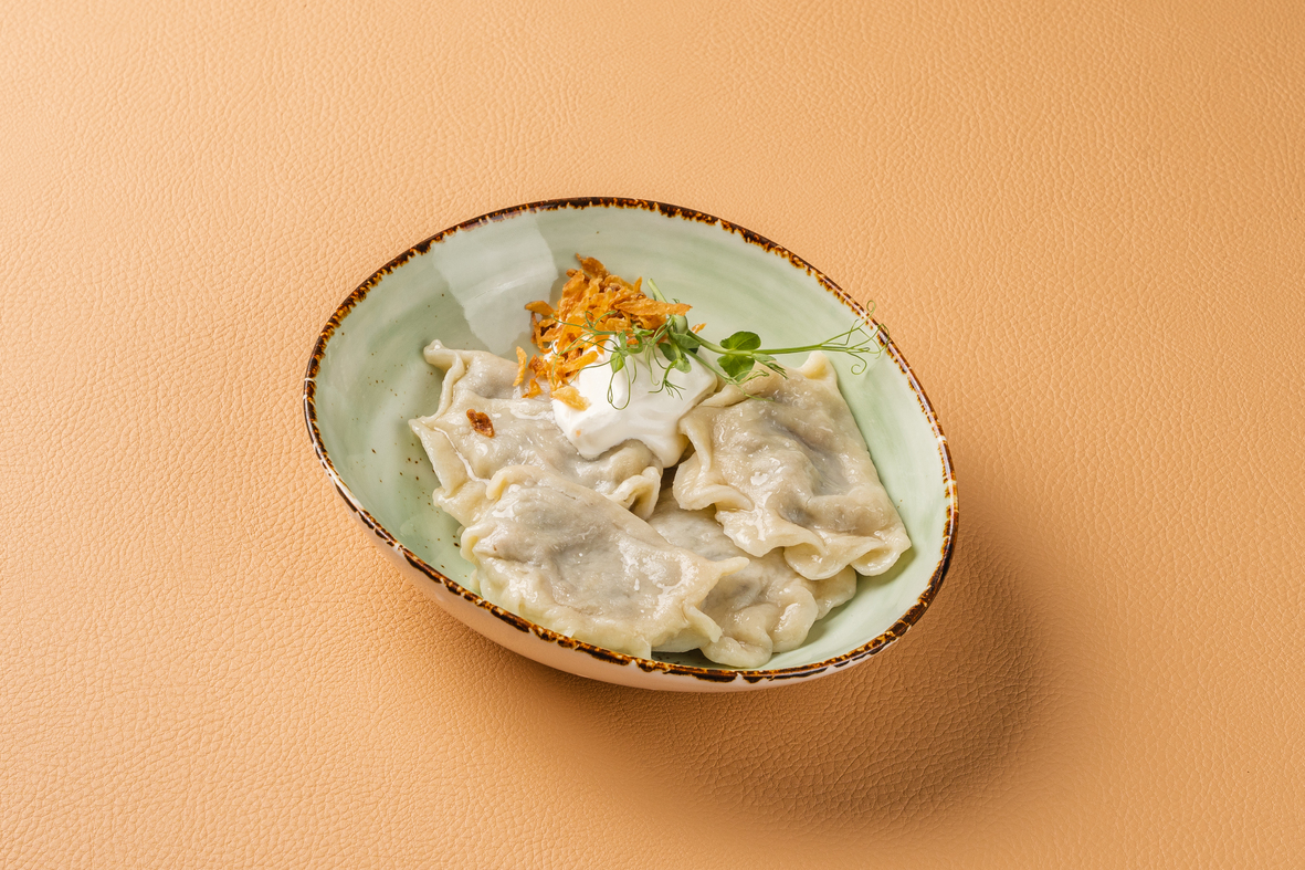 Вареники картофель и грибы отварные