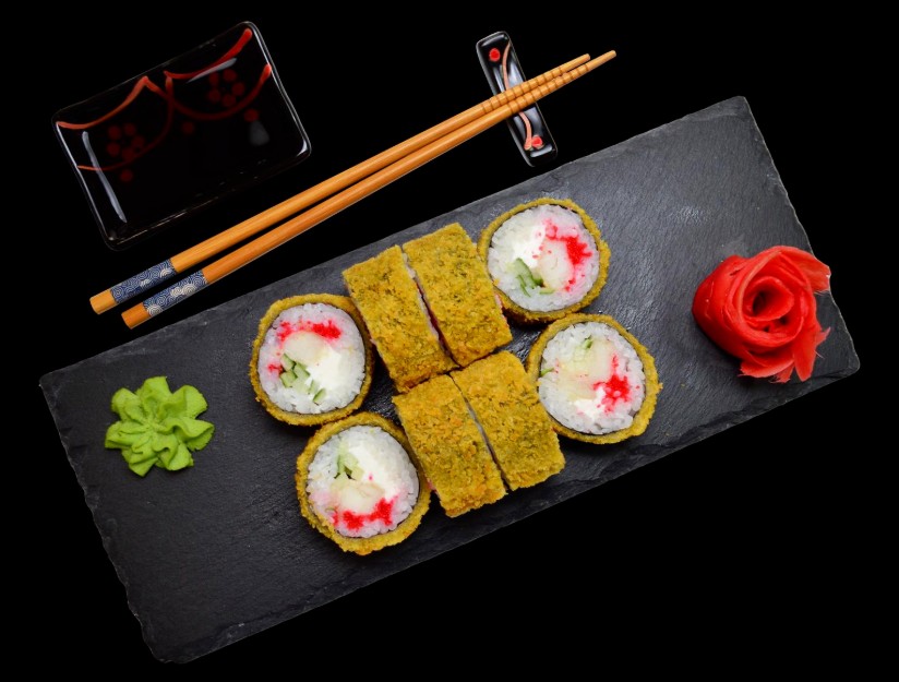 Ролл в темпуре Изуми