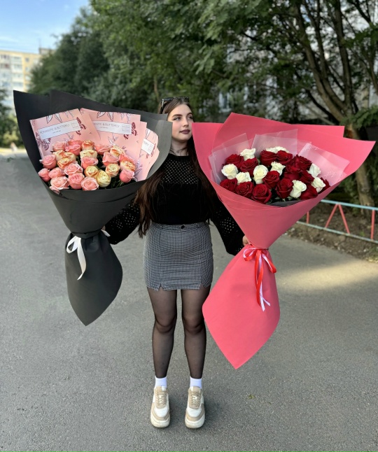 Огромные букеты роз