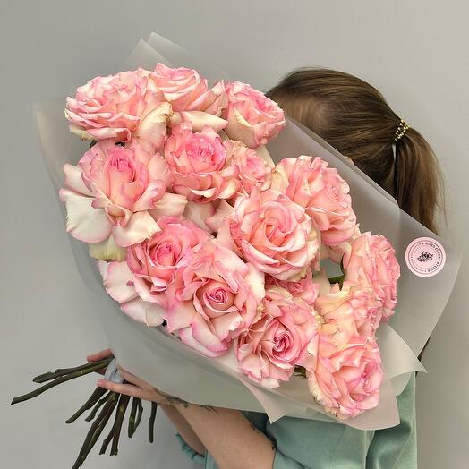 «Saint-Tropez» букет из французских роз Эсперанс