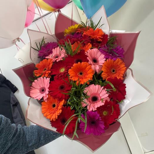 Герберы разноцветные микс
