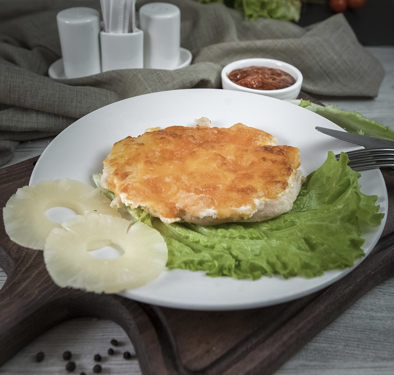 Курица с ананасами 150 грамм