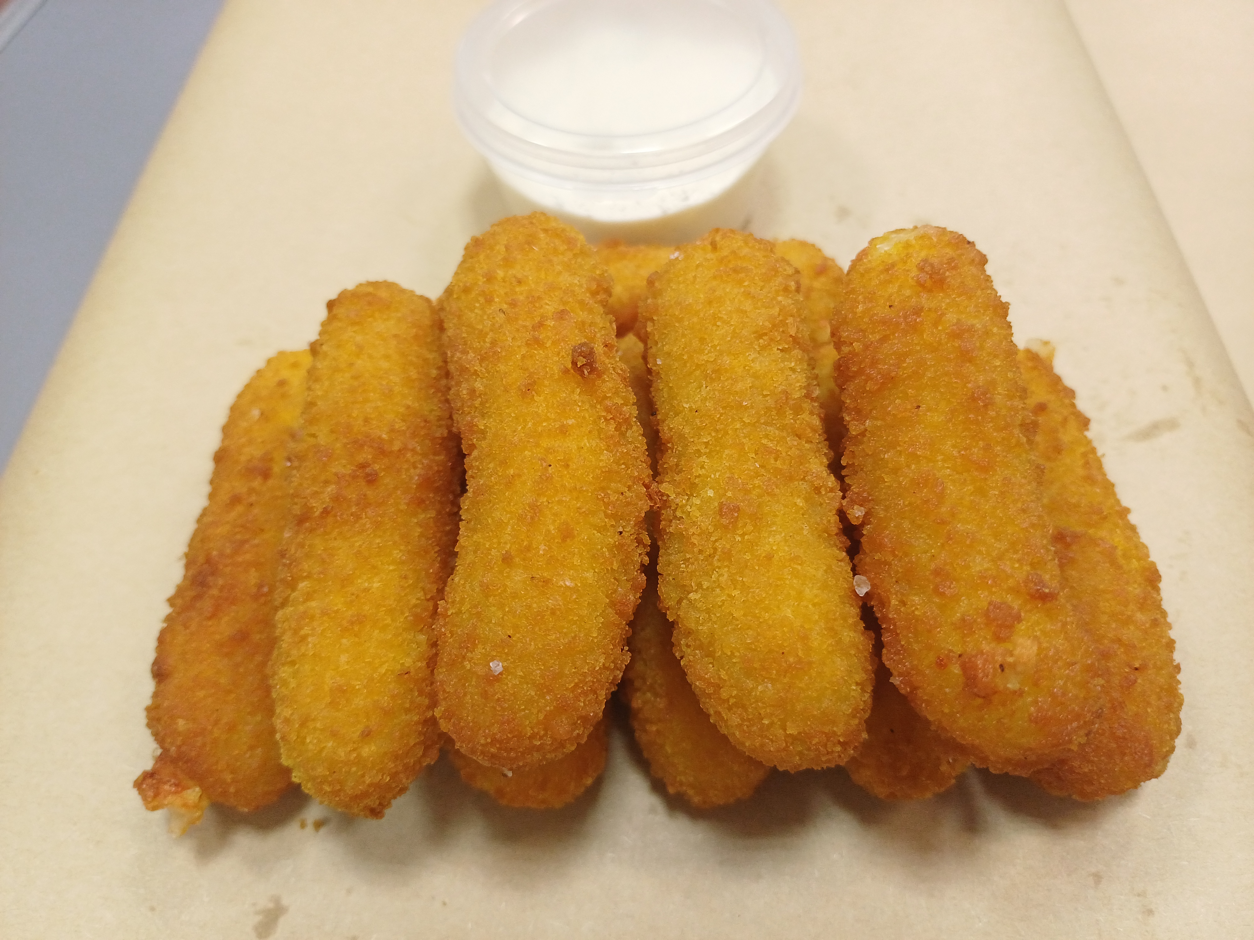 СЫРНЫЕ ПАЛОЧКИ 10 ШТ